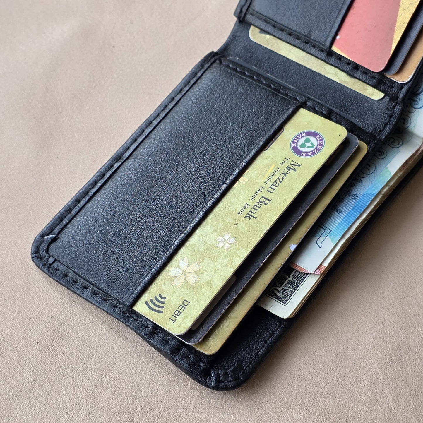Bi-Fold Dollar Size Genuine Leather