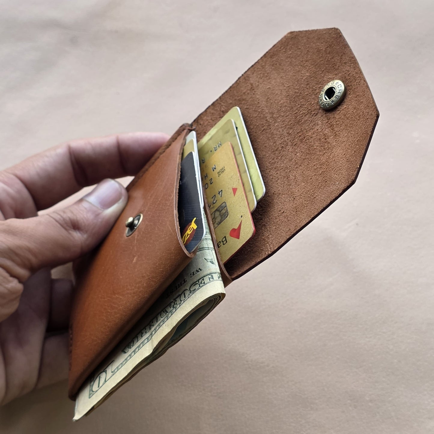 Slim Line Vegetable Veg Tan Full Grain Hand Made Leather wallet (Brown)