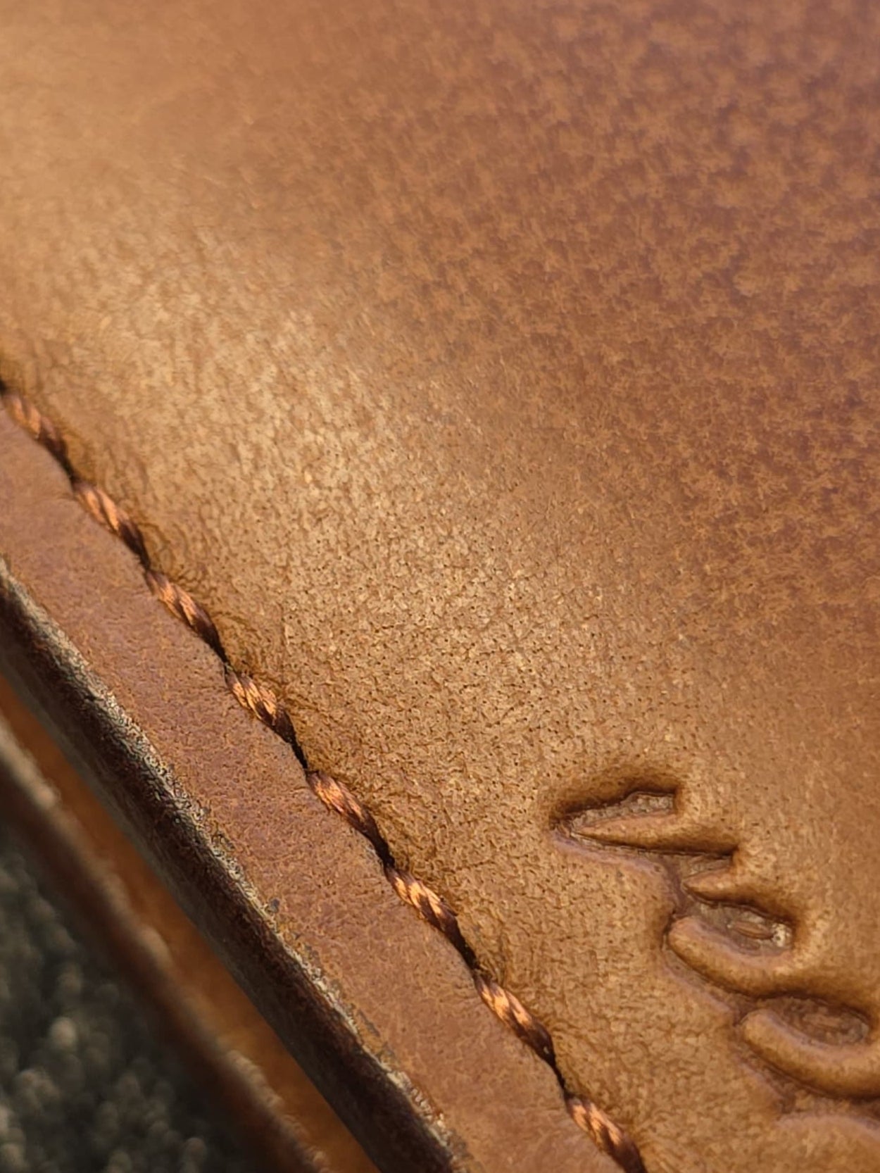 Veg tan full grain Classic Bi-Fold Leather Wallet (DOLLAR SIZE)